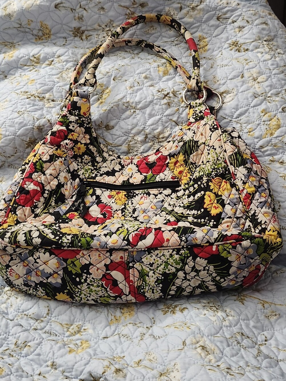 Vera Bradley. Floral Quilted Shoulder Bag in Black Multicolor
